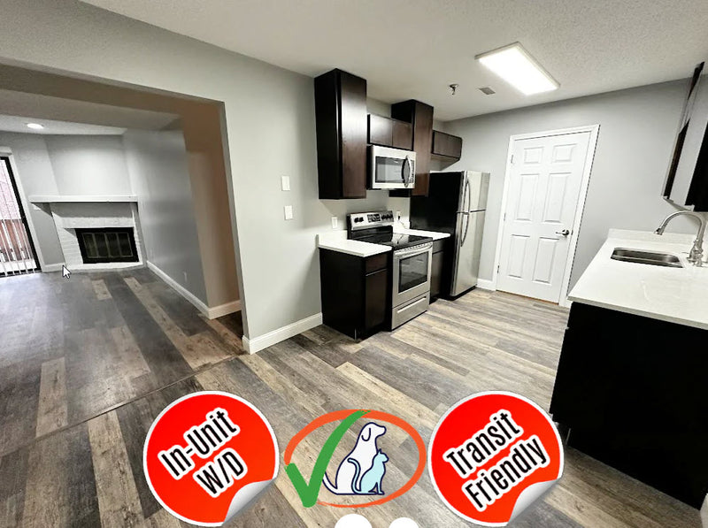 2 Bed 2 Bath  |  1360 Brook St #D  |  St. Charles