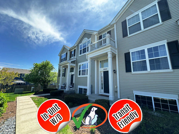 3 Bed 2 1/2 Bath + BONUS Rm  |  1665 Ruby Dr  |  Pingree Grove