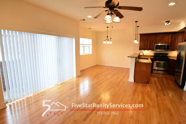 6112 W Diversey  |  Belmont Cragin  |  2 Bed 2 Bath