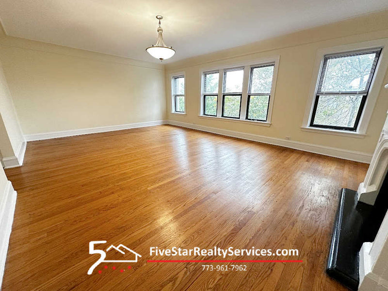 3 Bed 2 Bath  |  6127 N Francisco #3  |  Peterson Park