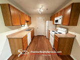 2 Bed 2 Bath  |  1320 Brook St. #J  |  St. Charles