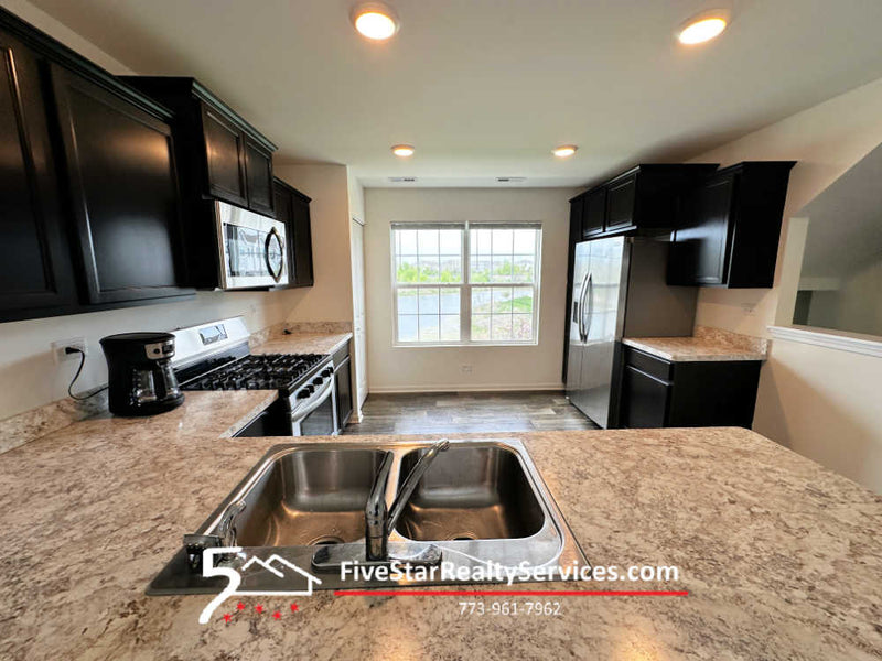 3 Bed 2.5 Bath  |  2329 Upland Rd.  |  Pingree Grove