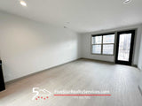2 Bed 2 Bath  |  4050 S Indiana #1F  |  Bronzeville