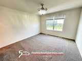 3 Bed 2 1/2 Bath + Bonus Rm  |  1447 Yosemite Way  |  Pinegree Grove