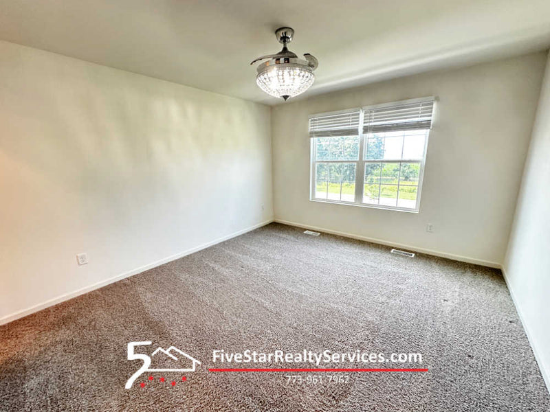 3 Bed 2 1/2 Bath + Bonus Rm  |  1447 Yosemite Way  |  Pinegree Grove