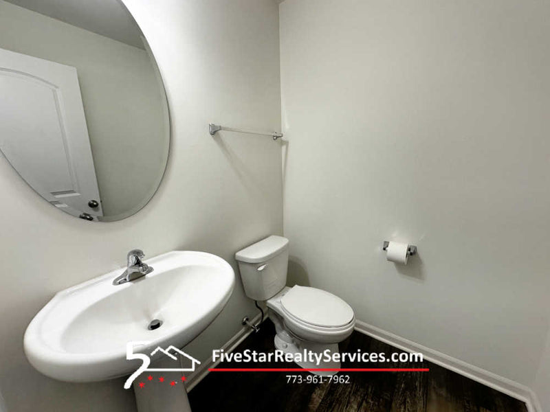 3 Bed 2.5 Bath  |  2329 Upland Rd.  |  Pingree Grove