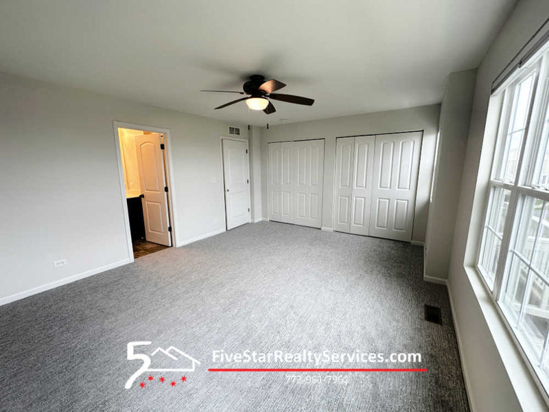 3 Bed 2 1/2 Bath + BONUS Rm  |  1665 Ruby Dr  |  Pingree Grove