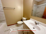 3 Bed 2 Bath  |  639 W Garfield #2  |  Engelwood