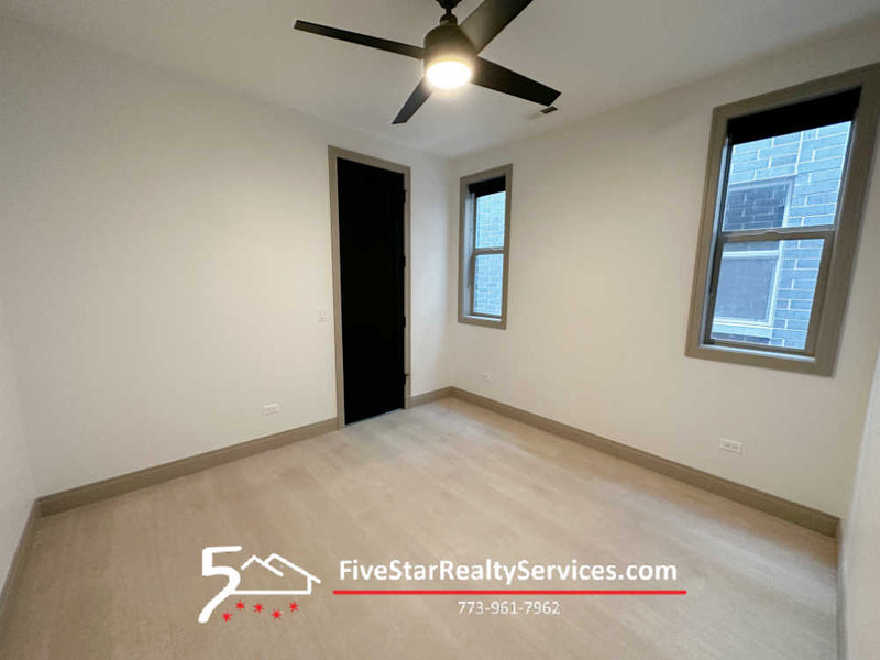 2 Bed 2 Bath  |  4050 S Indiana #1F  |  Bronzeville