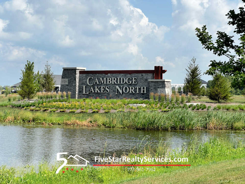 3 Bed 2 1/2 Bath + Bonus Rm  |  1447 Yosemite Way  |  Pinegree Grove