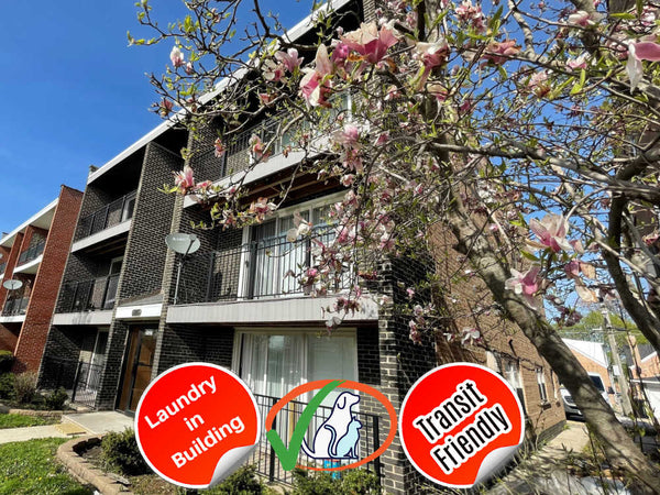 1 Bed 1 Bath  |  5727 S Kenton #1S  |  Midway