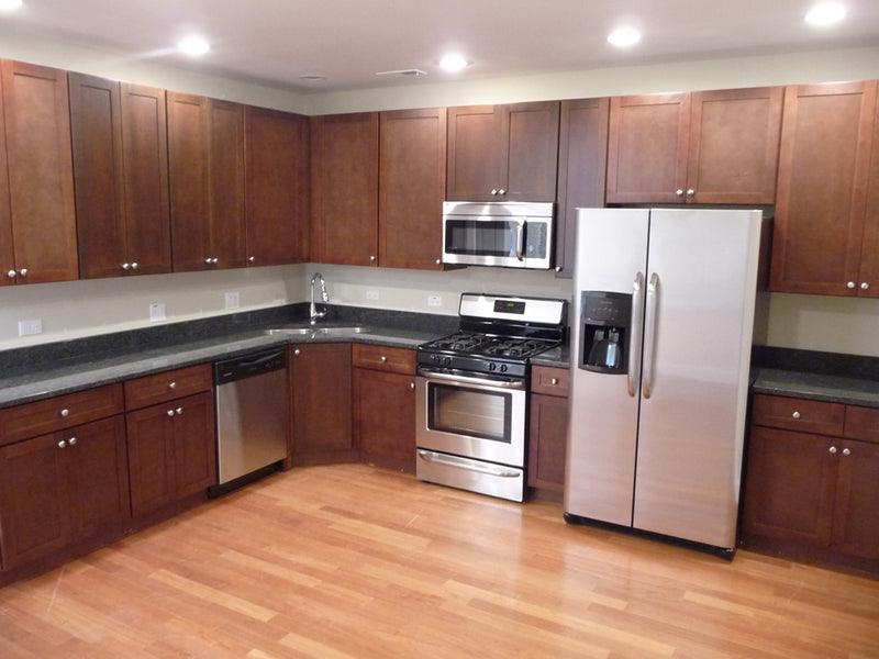 3705 N Kedzie Ave  |  Irving Park  |  1 & 2 Bed Apts