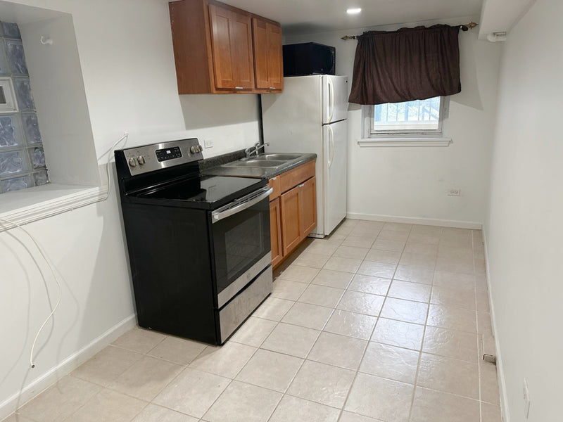 1511 N California Ave., Chicago  -  Five units