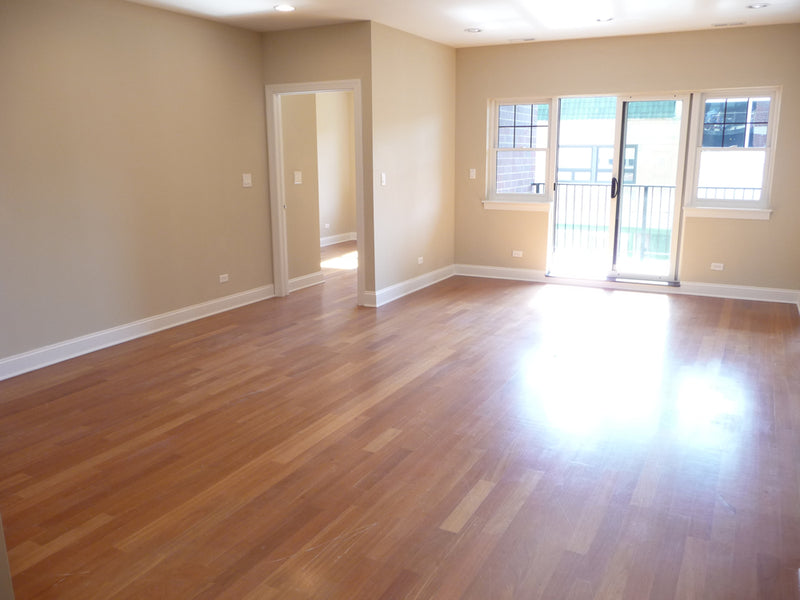 3705 N Kedzie Ave  |  Irving Park  |  1 & 2 Bed Apts